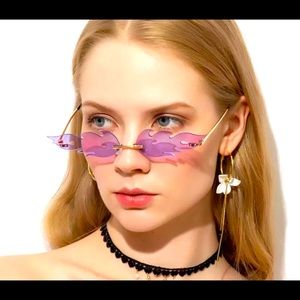 Lilac tinted flame sunglasses